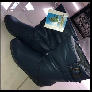 Cougar Navy Blue Faux Leather Shearling Lined Ankle Boots